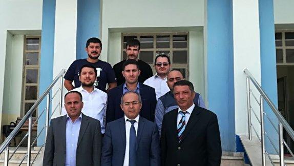 Ilçe Milli Egitim Müdürümüz sayin Ergin TASTEPE GÖLYAKA Anadolu Lisesi´ni ziyaret ettiler.